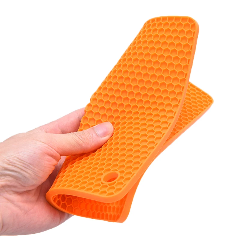 

1PC Non-slip Resistant Silicone Insulation Pad Heat Resistant Hot Pad Pot Holders And Silicone Trivet Mats