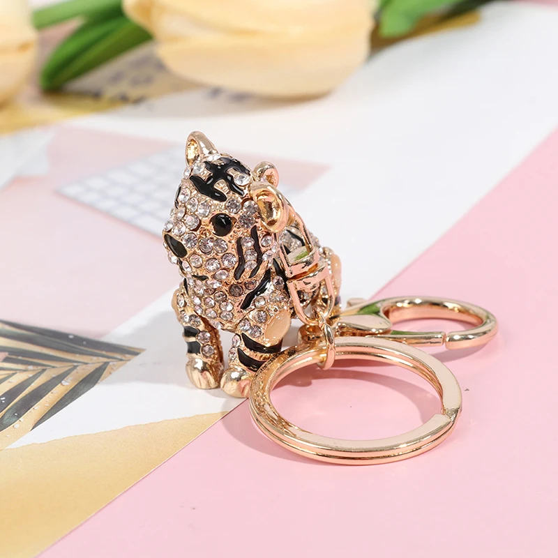 

Брелок для ключей из цинкового сплава с изображением тигра