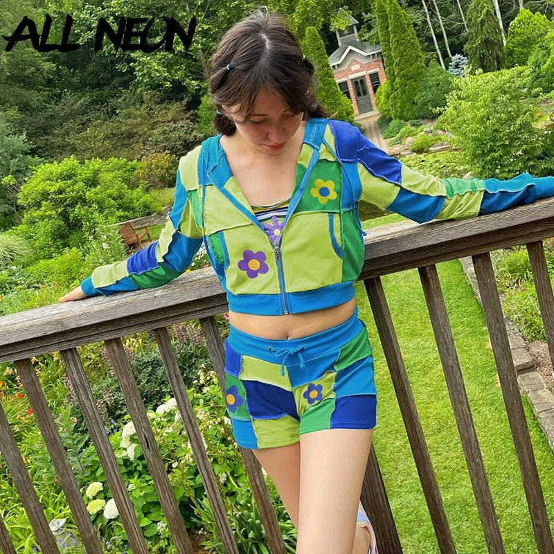 

ALLNeon Harajuku Streetwear Plaid Floral Print Patchwork Co-ord Suit Fashion Zipper Crop Hoodies Lace Up Shorts 2 Piece Sets