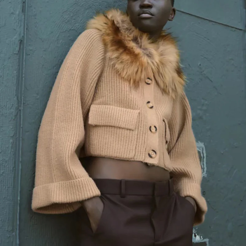 

Женский однобортный вязаный кардиган ZA, повседневный свободный Однотонный свитер с воротником из искусственного меха и длинным рукавом, ул...