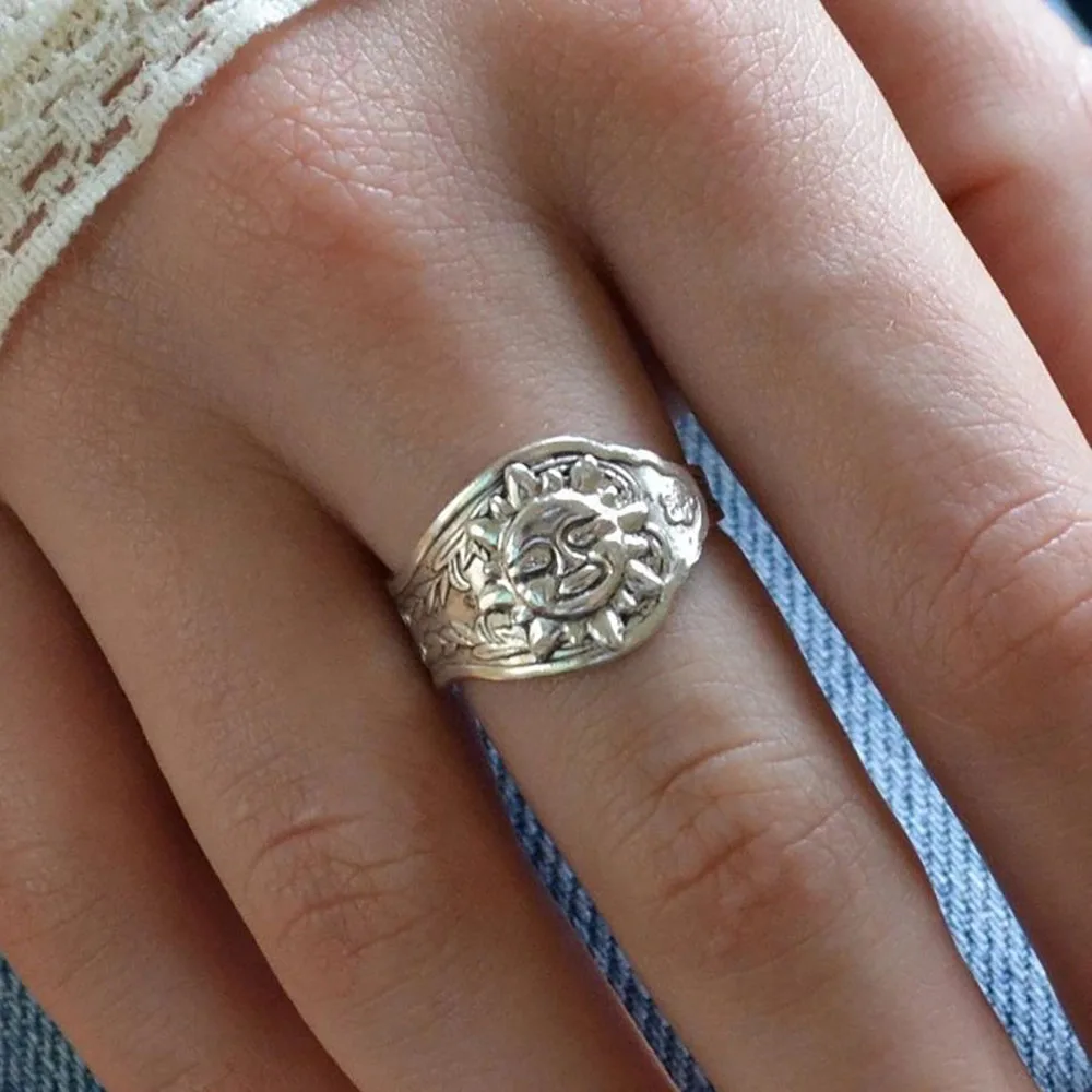

Coconal Bohemia Irregular Sun Personality Finger Ring for Women Antique Simple Fashion Wedding Engagement Love Token Ring Gift