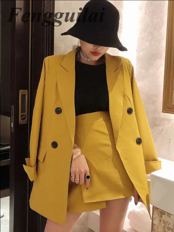 Комплект из двух предметов Женский Повседневный Блейзер + мини юбка комплект