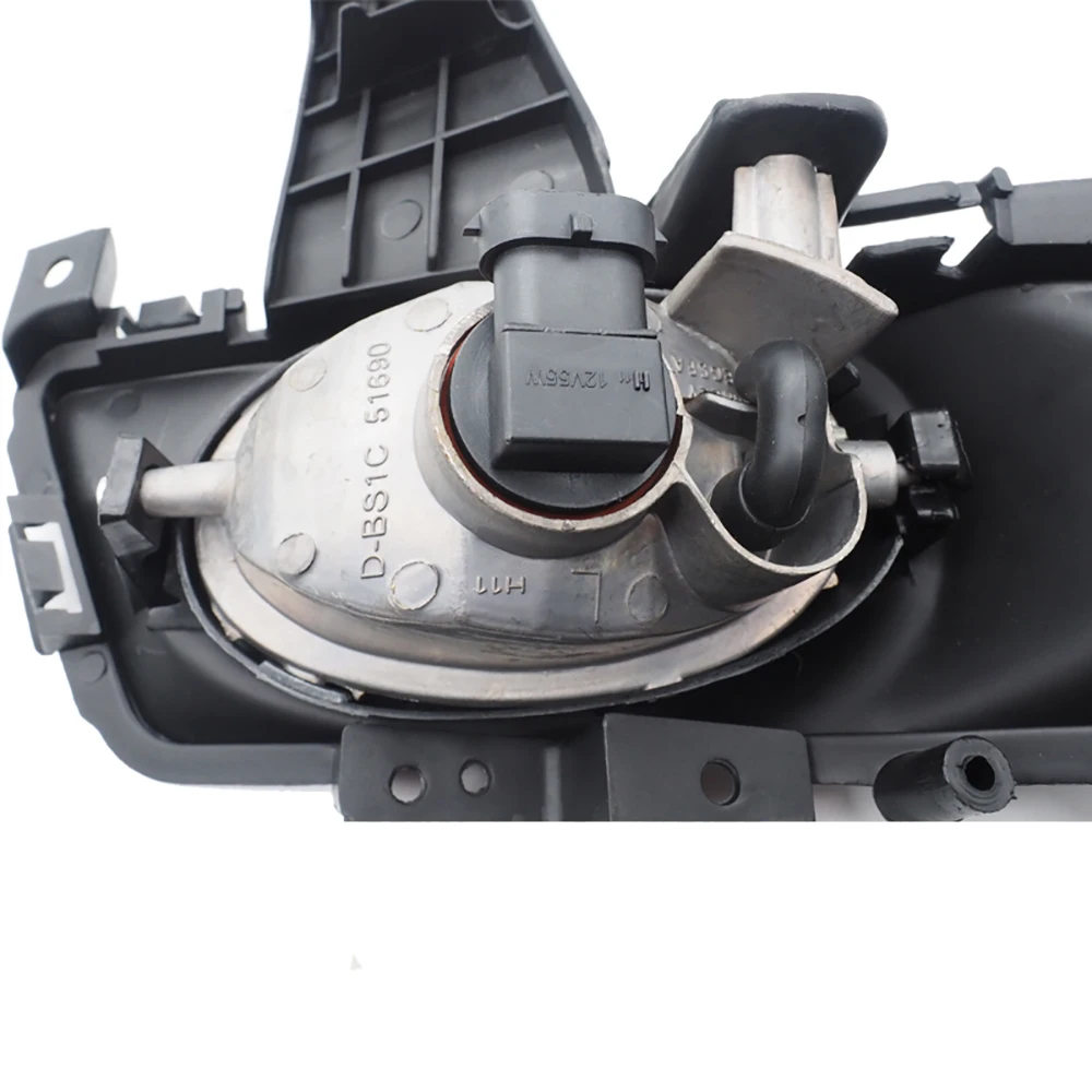 

X-CAR Car Front Bumper Fog Light Fog Lamp Anti-Fog Light For Mazda 3 M3 2003 2004 2005 2006 2007 2008 2009 2010 BS1C-51-680