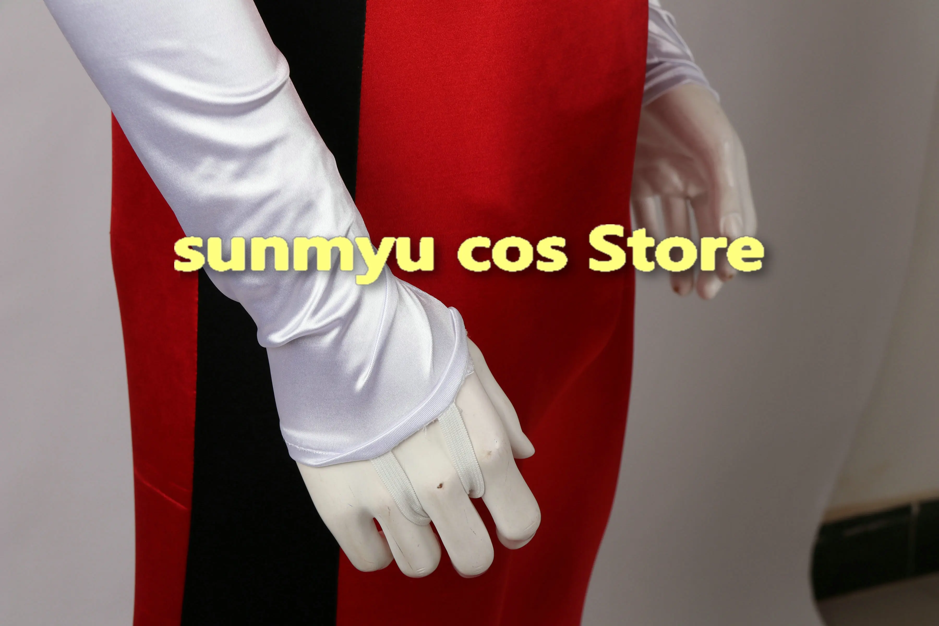 Красное боди с капюшоном для косплея