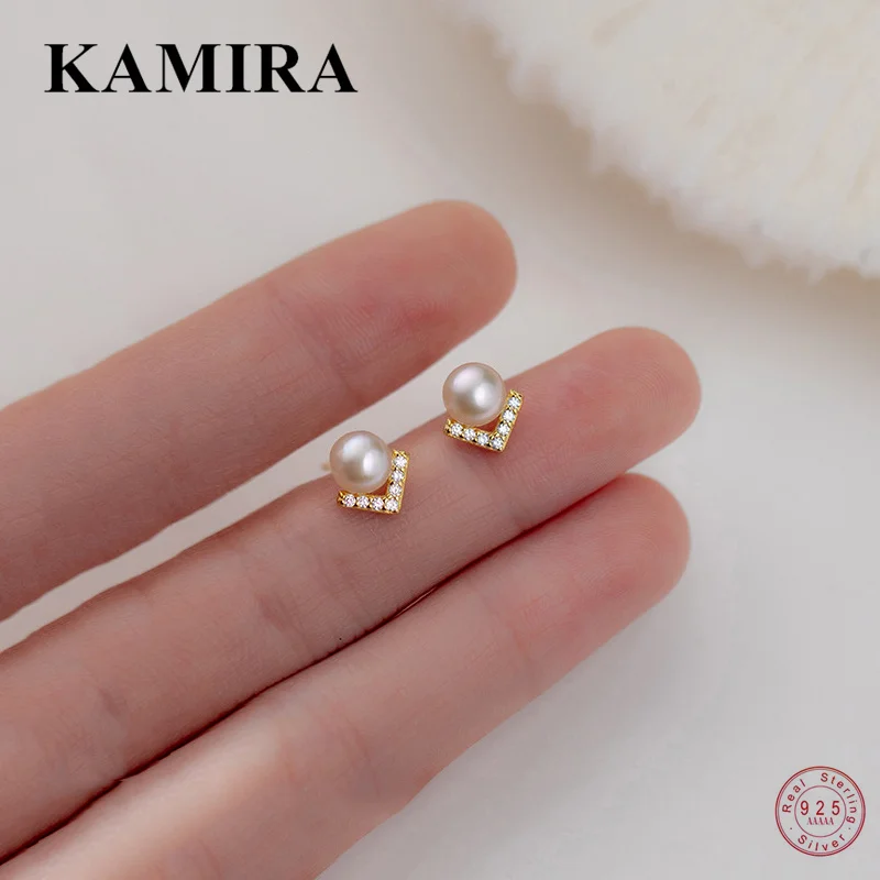 

KAMIRA 925 Sterling Silver Fashion Korean White Zircon Letter V Pearl Stud Earrings for Women Friends Party Small Office Jewelry