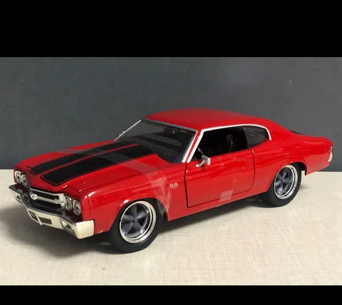 Модель литая автомобиля Chevrolet Chevelle SS в масштабе 1:24 Ретро, Классическая модель автомобиля Chevy Muscle, Игрушечная машина Jada, Быстрые аналоговые ногти для мальчиков, 1970