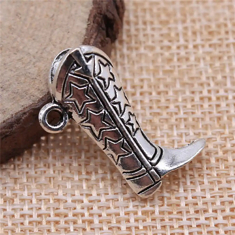 

Handmade Pendants For Jewelry Accessories 6pcs High Boots Engraved Star Boots Shoes Charms 26x20x8mm Antique Silver Plated