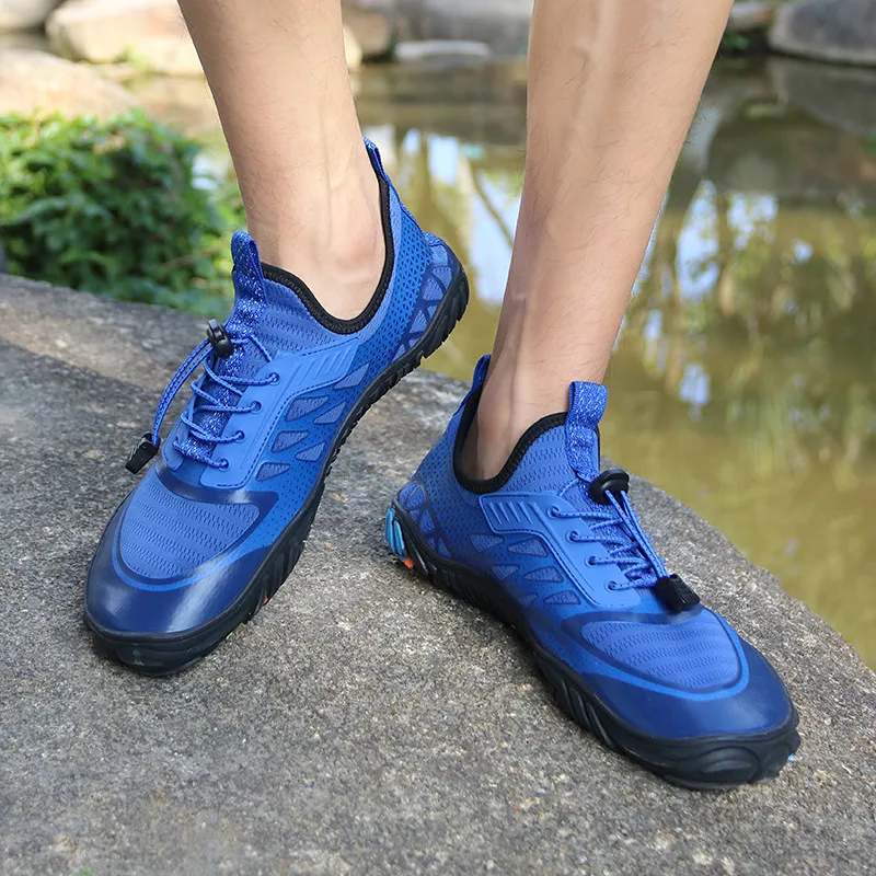 Summer New Fashion Wading Shoes Men Women Quick-drying Slip-on Professional Beach Sneakers Men Low Anti-skid Water Shoes Men