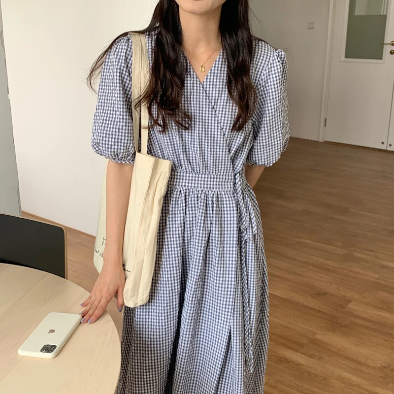 

Korean Hot French Vintage Puff Sleeve V-Neck Ladies Dress 2021 New Chic Fashion Gentle Plaid Summer One-Piece Lace Dress