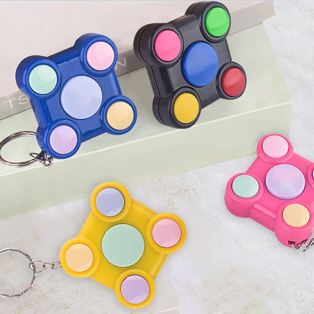 Children Mini Memory Training Games Machine with Lights Sounds Pendant Memory Training Keychain Interactive Game Educational Toy