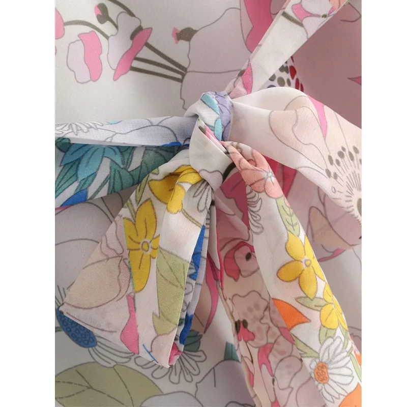 Модное женское платье с вышивкой и галстуком-бабочкой в иностранном стиле