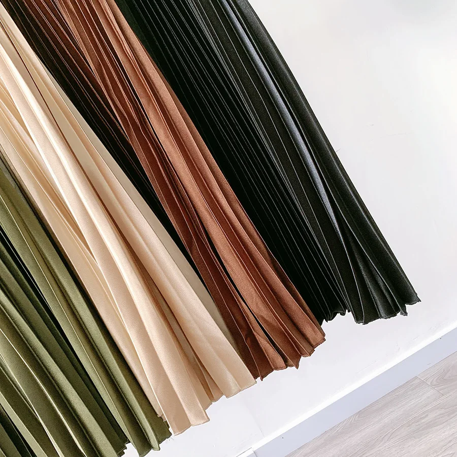 Treutoyeu Gothic Metallic Black Pleated Long Skirt Vintage High Waisted A Line Satin Skirts Womens Korean Style 2020 Winter