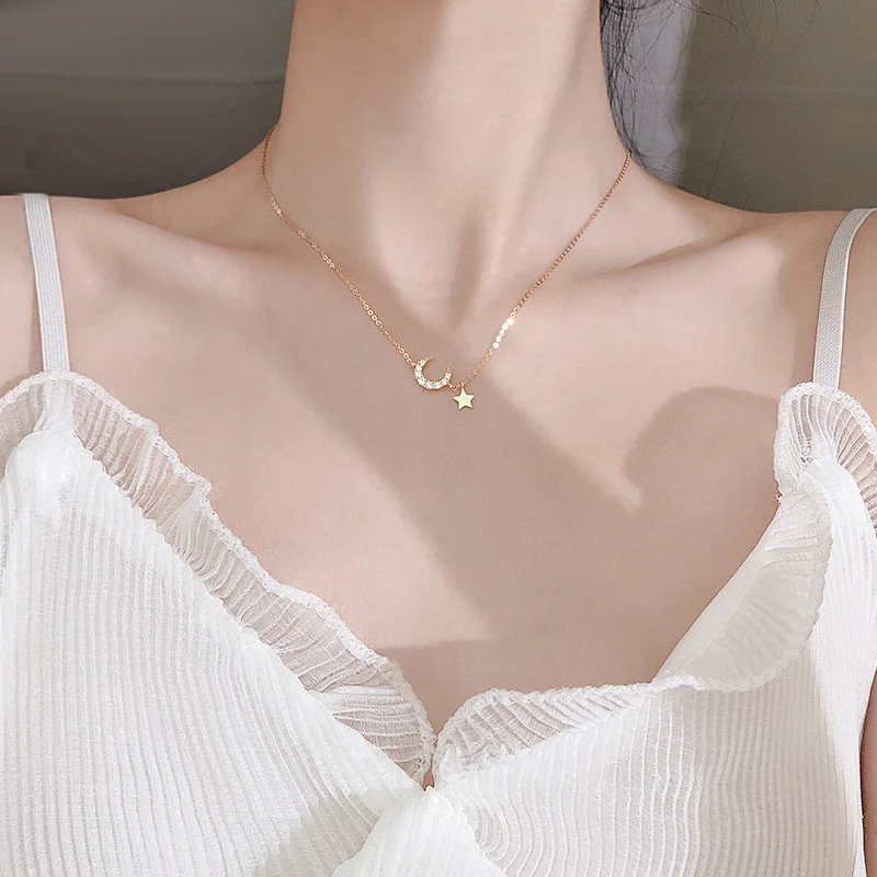 

Ins Korean Female Necklace Fashion Simple Star and Moon Alloy Silver Clavicle Chain Bridesmaid Wedding Attendance Jewelry Gift
