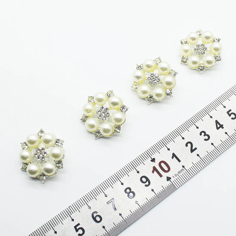 

New 5Pcs / Lot 30mm Alloy Metal Round rhinestone pearl with buttonhole bouquet wedding Party Decoration Matching