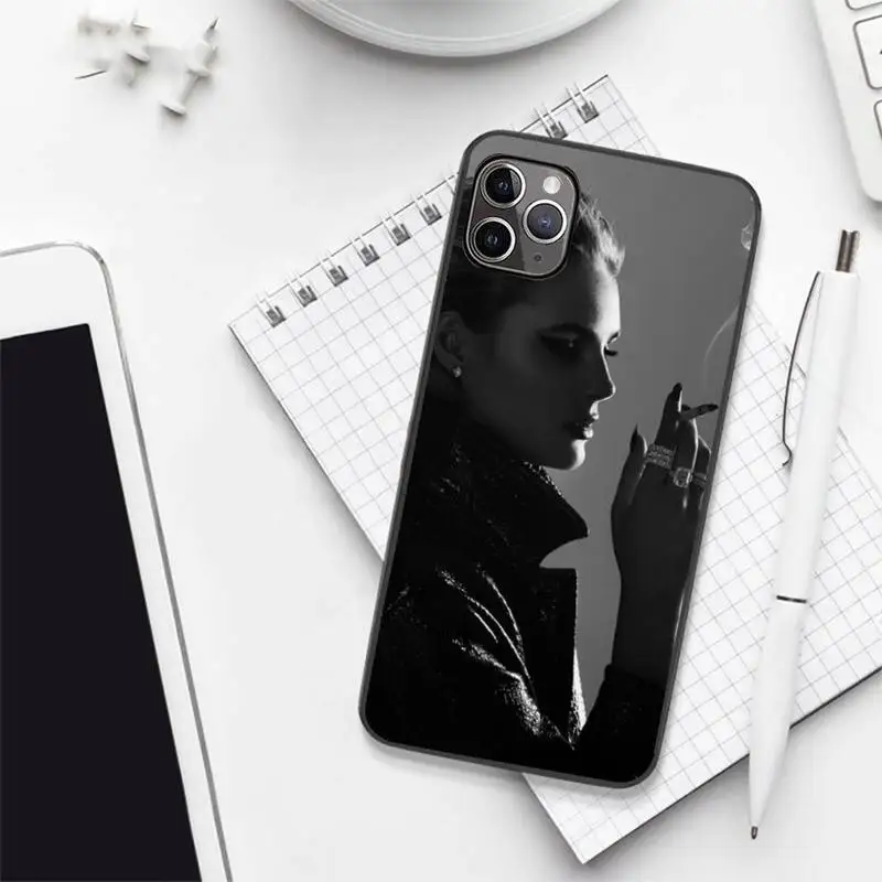 

Sexy fashion woman smoking GIRL Phone Case for iPhone 7 8 11 12 Pro X XS XR Samsung A S Note 9 10 21S 71 Plus pro Max funda