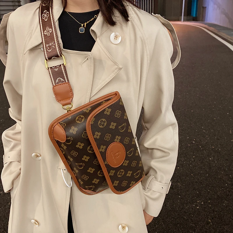 

Сумки для женщин, сумка-конверт из искусственной кожи с принтом букв, женская сумка-мессенджер на плечо, женская сумка, роскошная дизайнерск...