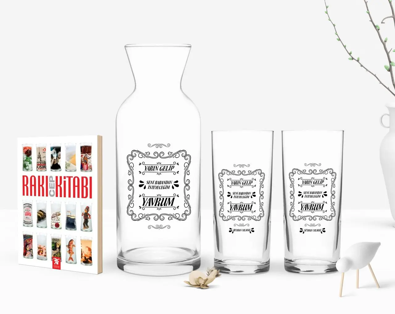 

Персонализированные разноцветные напечатанные «Я Болливуд», украшения от вашего отца, дизайнерская двойная чашка, графин и карманная книж...