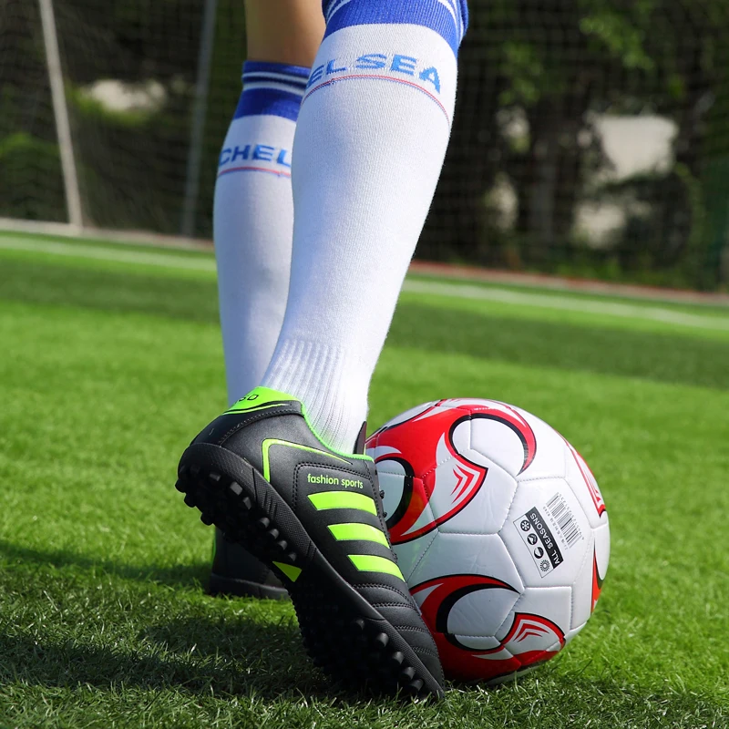 Men Football Shoes Athletic Soccer Shoes Kids Adults Soccer Cleats Training Football Sneakers Men Chaussures De Football Homme