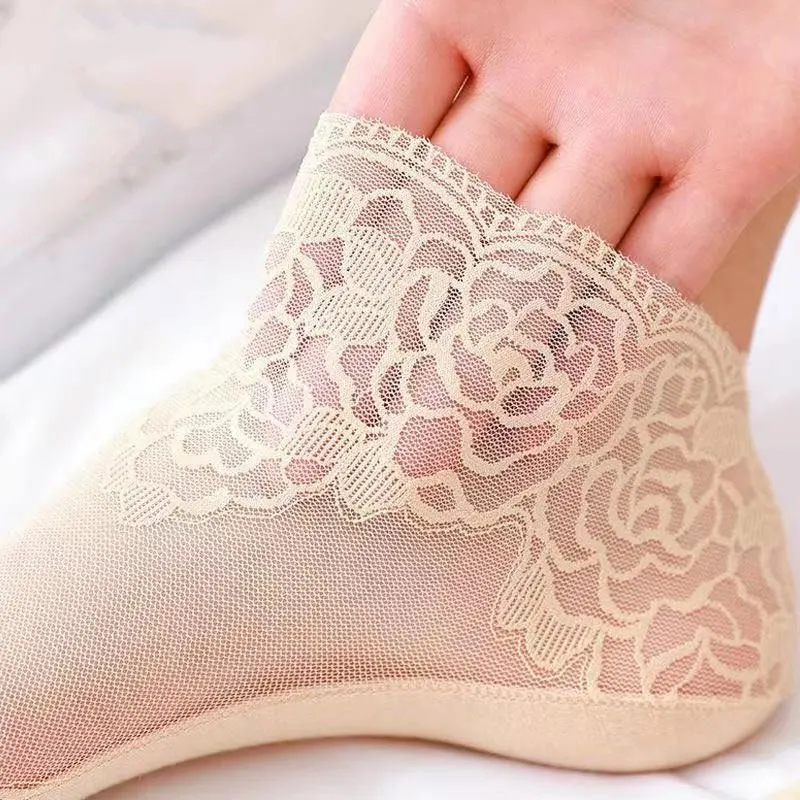 Sexy Low Invisible Ankle Transparent Hollow Out Socks Spring Summer Woman Lace Flower Short Boat Sock Non-slip Short Socks