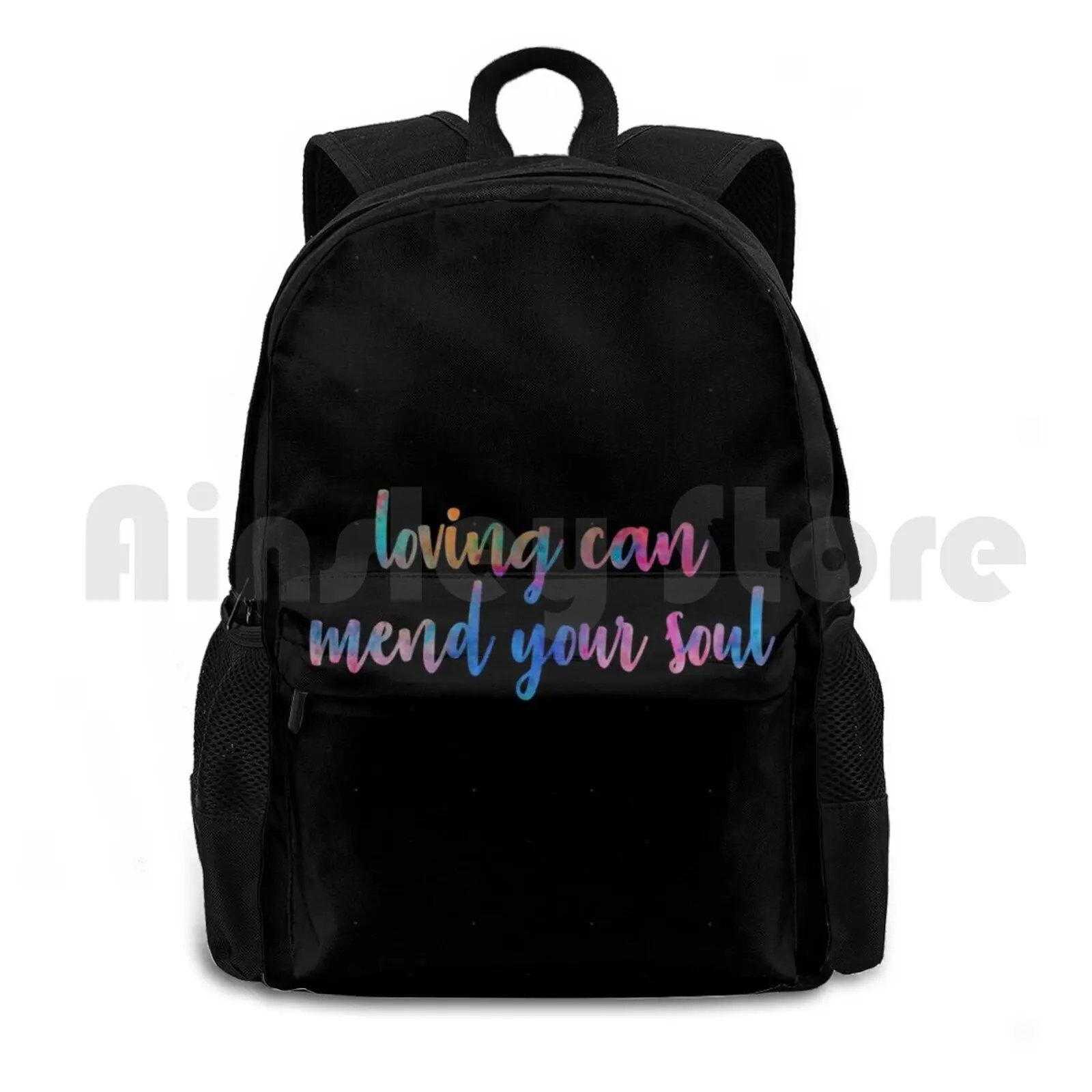 Походный рюкзак с надписью Love Can Mend Your Soul