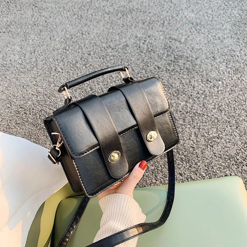 

Retro Luxury Designer Handbag For Women 2021 Trends Black Leather Shoulder Bag Women Handbags Purse Crossbody Bag Boston Bag