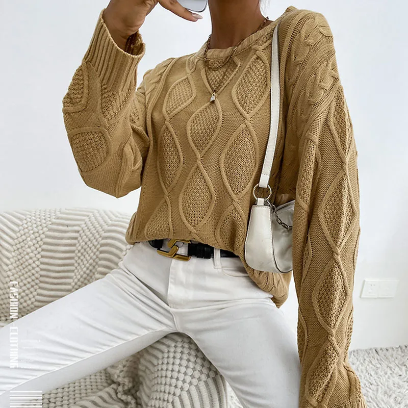 

2021 new fall/winter women's pure color slim-fitting straight turret round neck knitted thin twist sweater