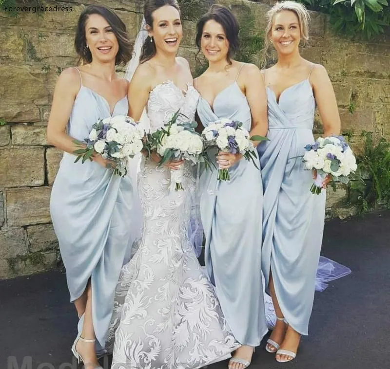 Дешевое женское платье на тонких бретельках с разрезом длинное садовое