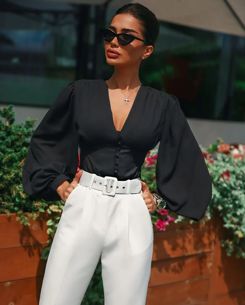 В весенний и осенний период сексуальное платье с v образным воротом модная