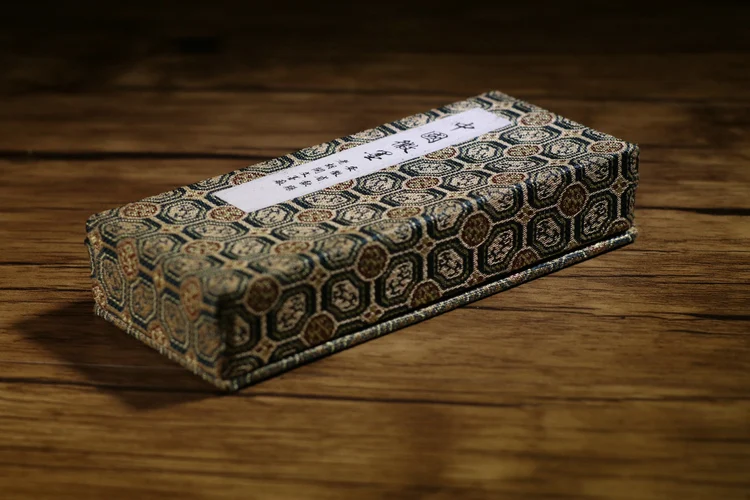 Китайские традиционные чернильные палочки Sumi e одноцветные чернила Anhui Old Hukaiwen