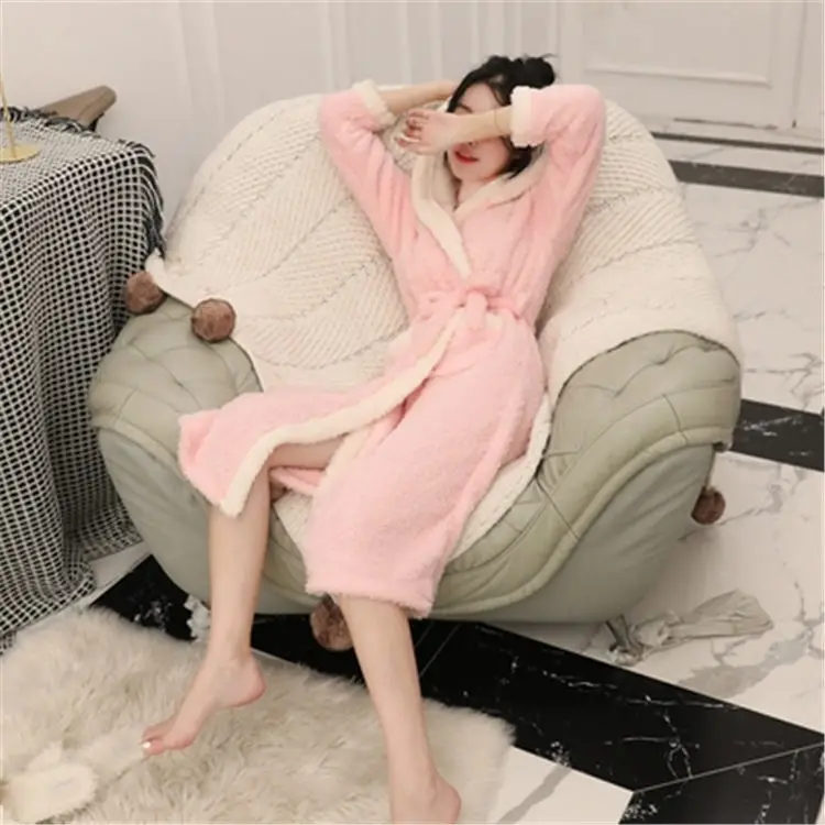Осенне зимние милые теплые халаты для женщин до колена банный халат мягкий