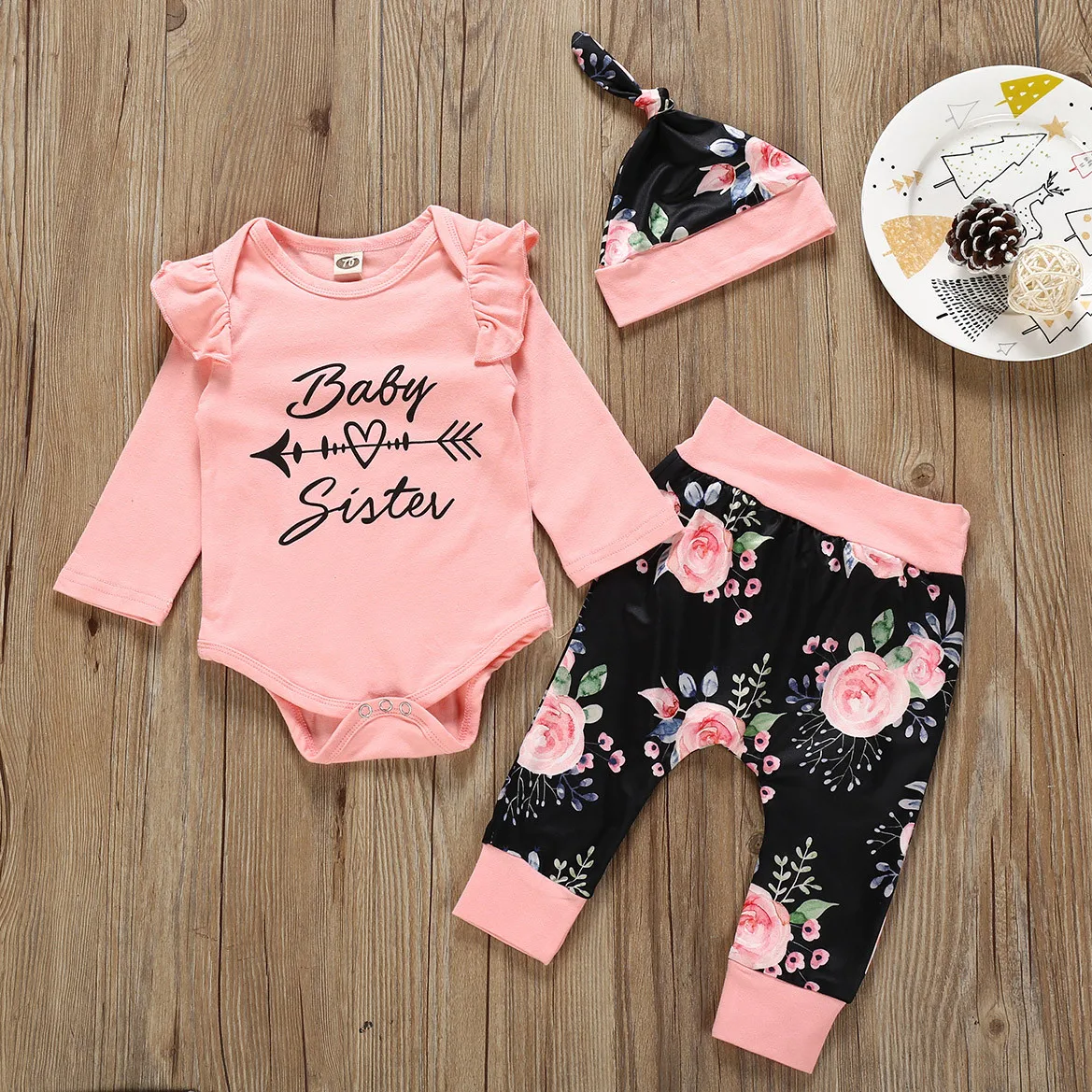 

Newborn Baby Clothes Set Kid Toddler Infant Baby Boy Girl Letter Romper+Print Pants+Cap Outfits Set Clothing комплек одежд