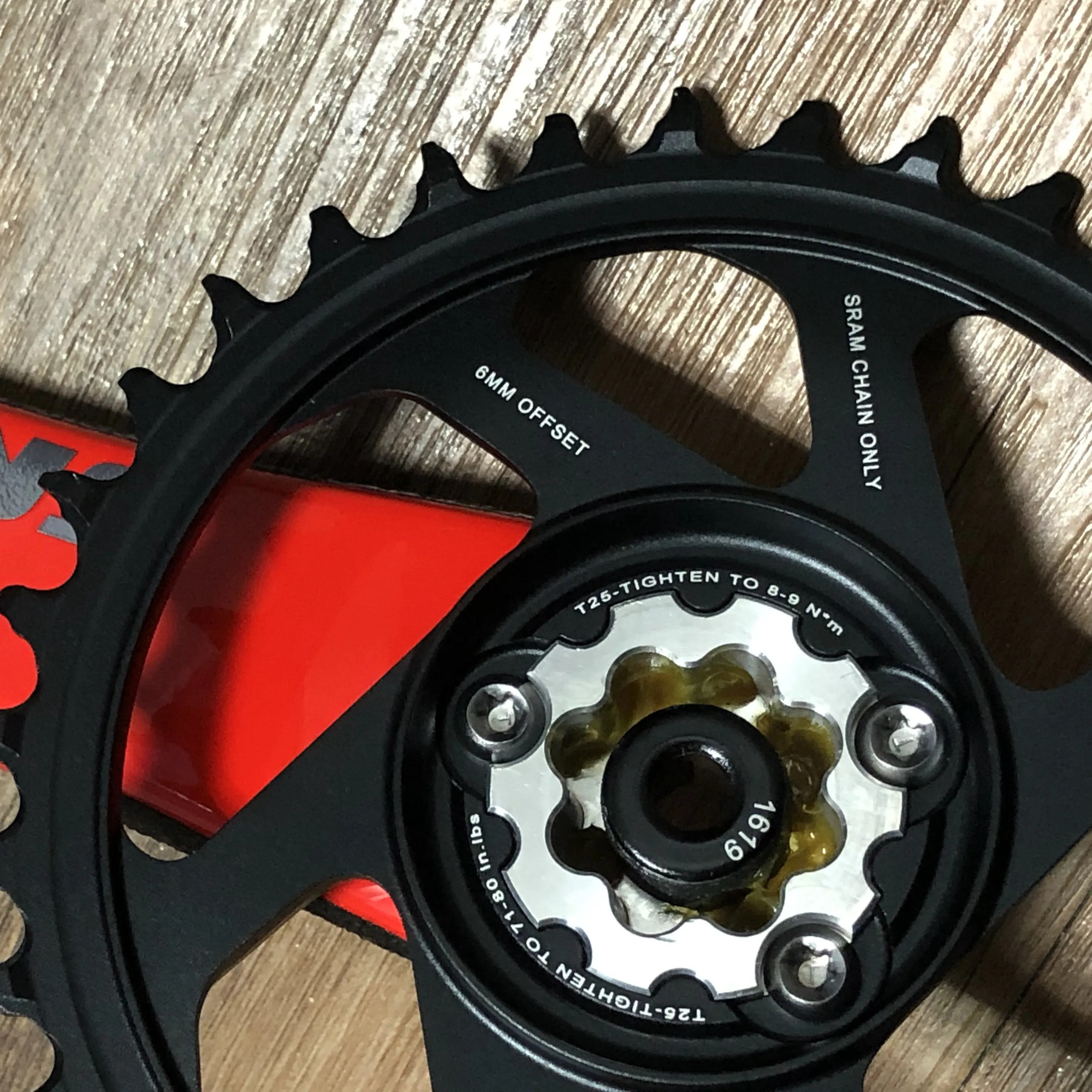 Карбоновый шатун SRAM X01 DH X-SYNC с прямым креплением 34 зубца 7 скоростей двой83 красный
