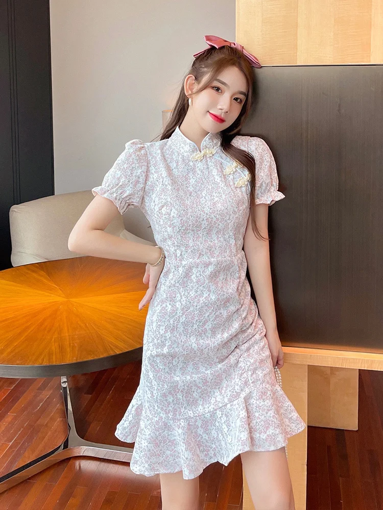 

Платье-Ципао женское Облегающее с оборками и цветочным принтом