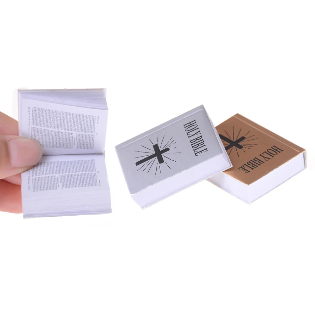 

4*3.2*0.9 cm 1/6 Scale Mini English Edition Holy Bible Book Dollhouse Miniature Scene Decoration Dolls Accessories