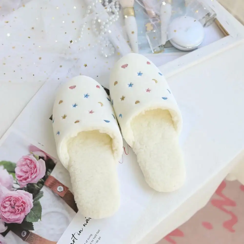 

Lovely dream star moon embroidered cotton slippers warm indoor floor board shoes antiskid mute warm shoes