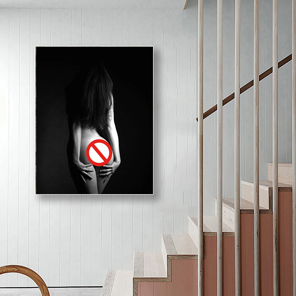 

Modern Sexy Women Backless Canvas Painting Hip Naked Girl Figures Scenery Wall Art Pictures for Living Room Home Decor Unframed