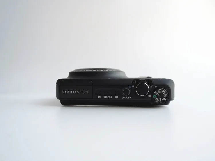 Использованная цифровая камера Nikon COOLPIX S9100 12 1 MP CMOS 