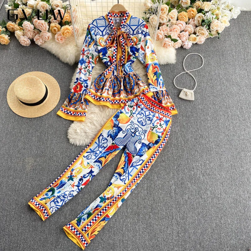 

Костюм знаменитости GVUW, новинка 2021, женская рубашка с принтом, широкие брюки с высокой талией, модный костюм из двух предметов, модный костюм...