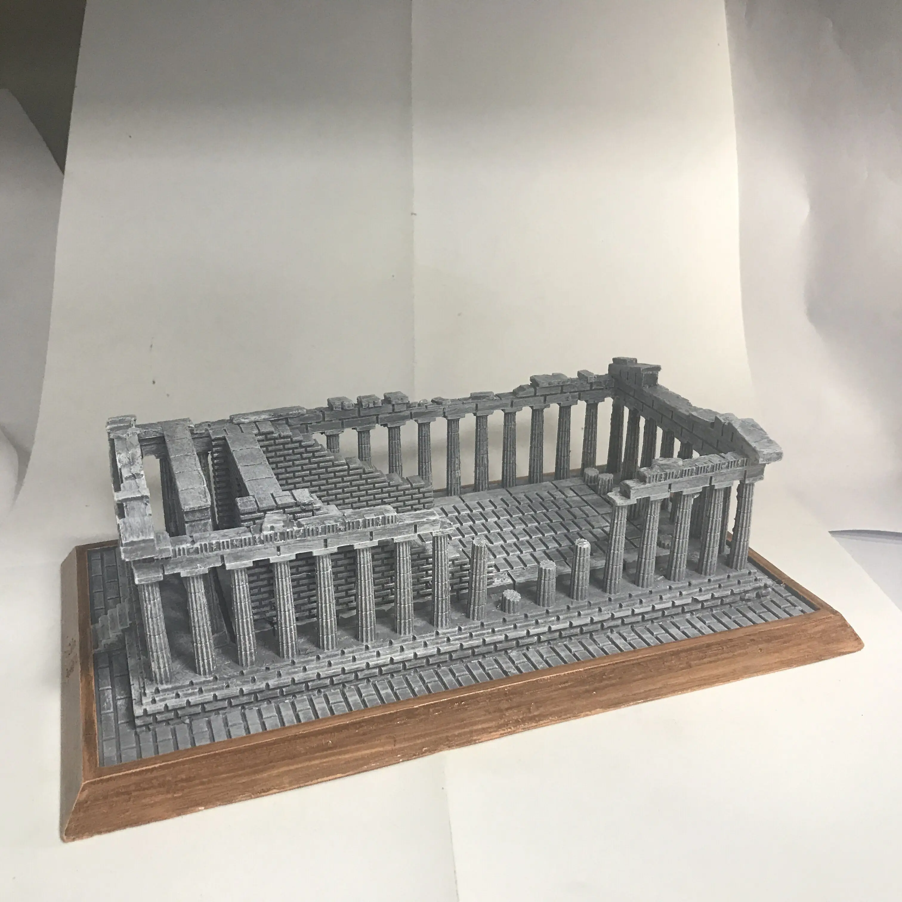 Полимерные ремесла предметы интерьера всемирно известное здание акрополис