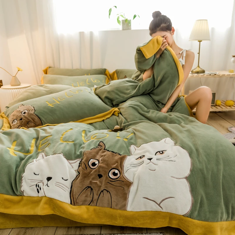 Modern Style AU Special Velvet Thicken Hello Cat Series Duvet Cover Pillowcase Bedspread Bed Set Queen King Avocado Green Khaki | Дом и сад