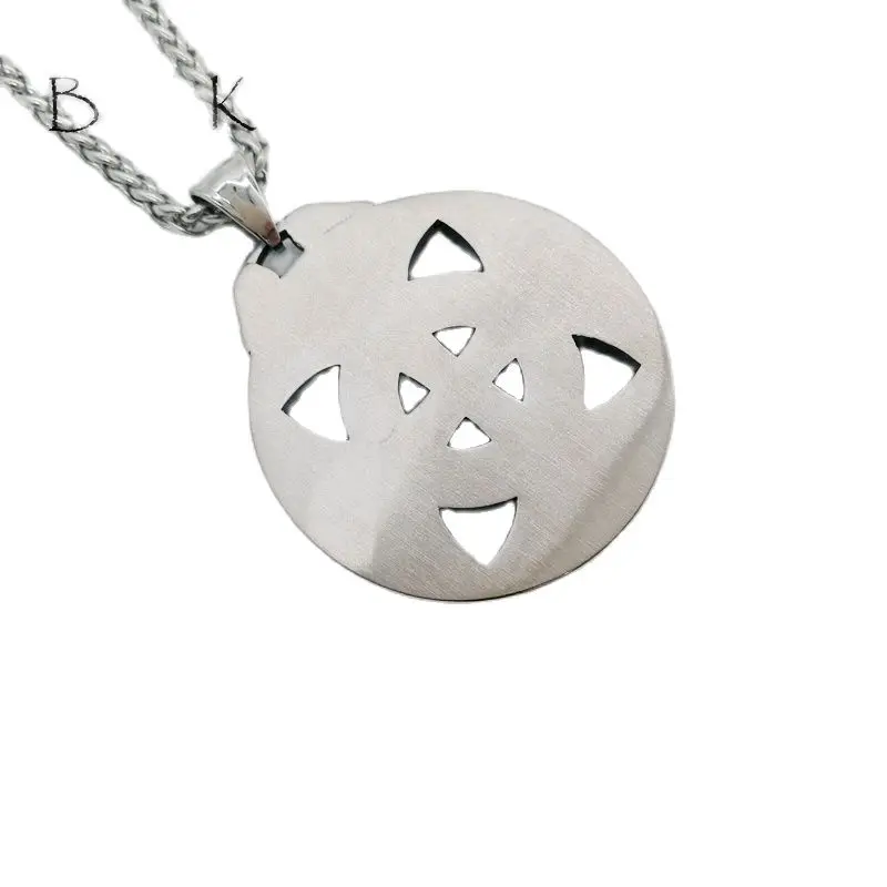 Винтажное ожерелье серебряного цвета с кулоном в виде таинственного узла