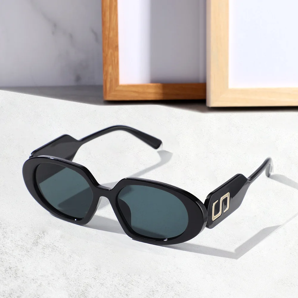 

2022 Classic Creative Travel Frame Sunglasses Vintgage Women's Popular Black Gray Shade Sun Glasses Trend Outdoor UV4000