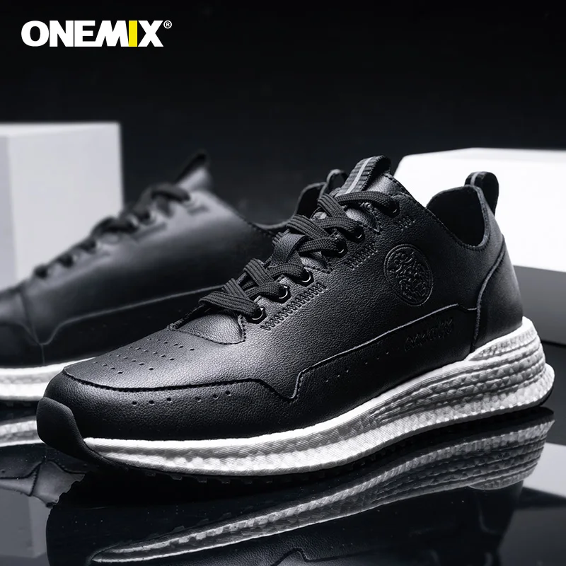 Кроссовки ONEMIX мужские с кожаной поверхностью на шнуровке Спортивная прогулочная