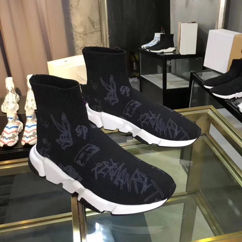 

New 2021 Men's and women's sports running shoes Man Brand Couples Casual fashion Comfortable long run Anti-slip and wear-resist