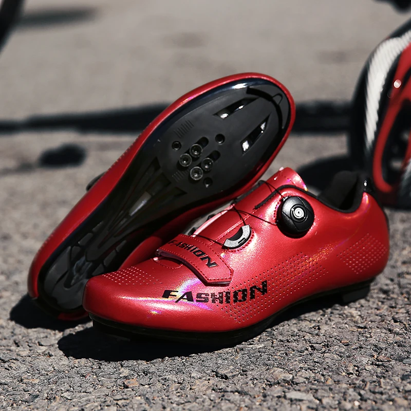 

Новейшие мужские самоблокирующиеся дорожные велосипедные туфли, профессиональные дышащие Нескользящие гоночные туфли для горного велоси...