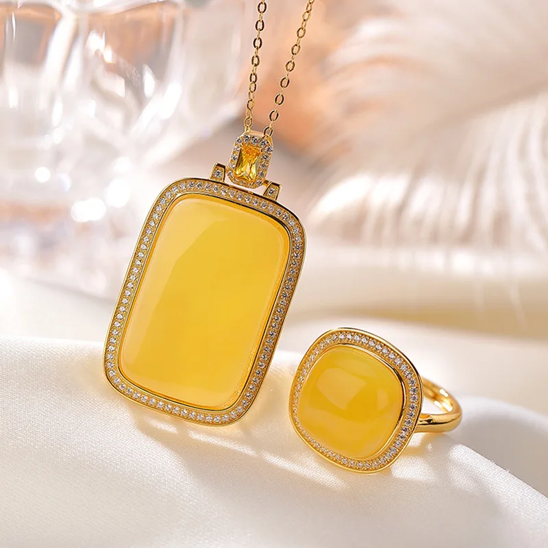 S925 sterling silver gold-plated natural beeswax pendant personalized square women's sweater chain pendant ring set