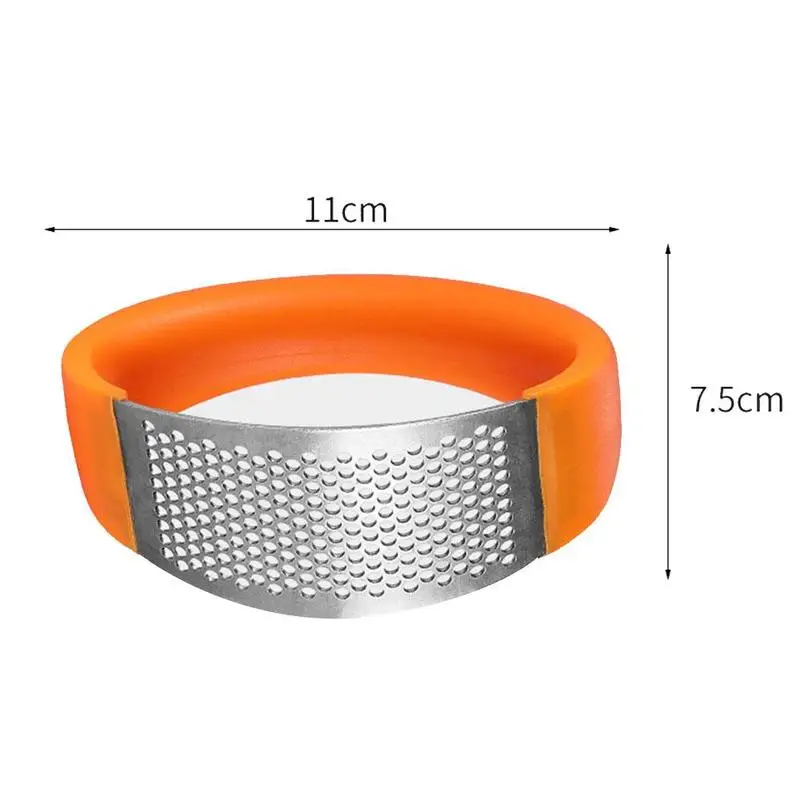 

Manual arc steel garlic press multifunctional garlic press kitchen tool creative ginger garlic press