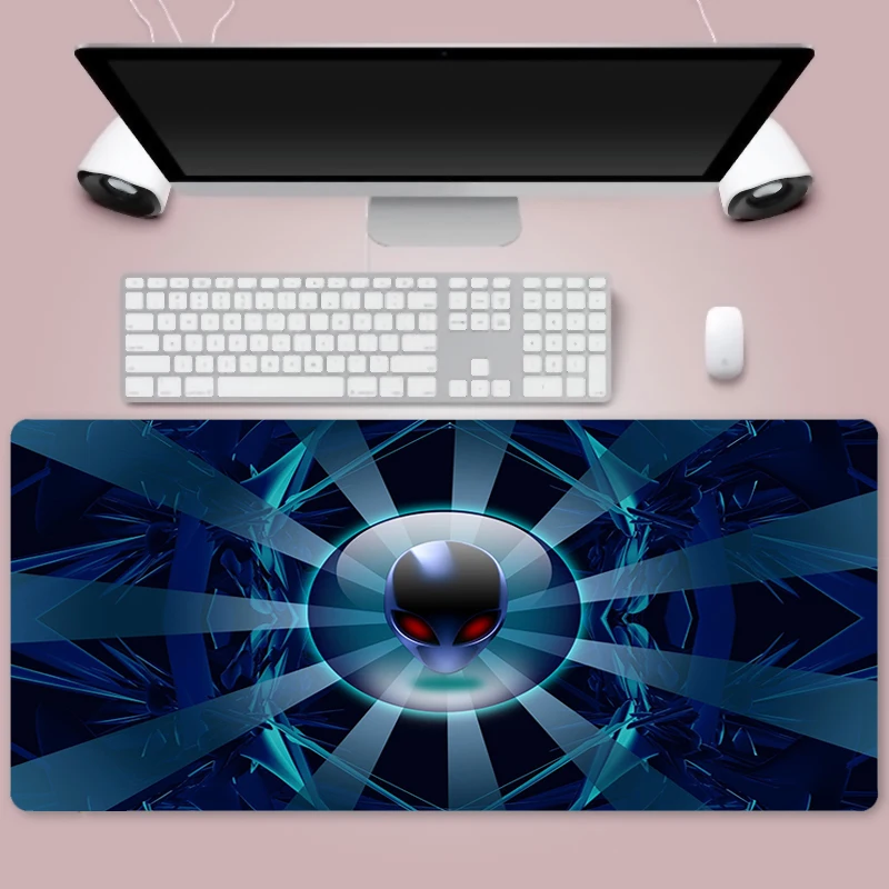 

Alienware large gaming mouse pad floor mat quality mouse pad table mat laptop gaming mouse pad XL non-slip rubber gaming mouse
