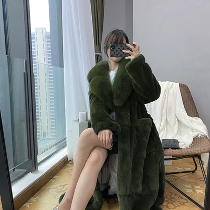 2022 New Faux Fur Coat Women's Mid-length European Coat Fashion Temperament Loose Especially Female Luxury Warm Leather Jacket