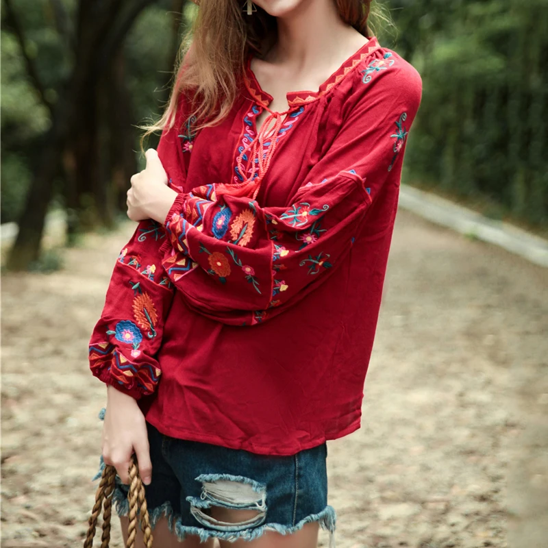 Женская блузка с длинным рукавом красная из хлопка и льна вышивкой лето 2019 |